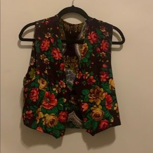 Reversible vest